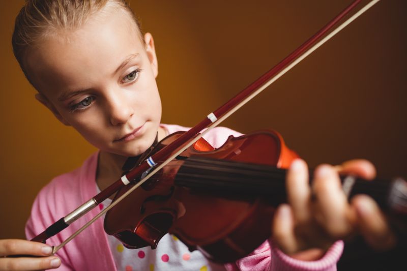 Girl playing violin